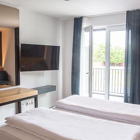 Rheinapart Hotel Und Boardinghouse Борнхайм Экстерьер фото