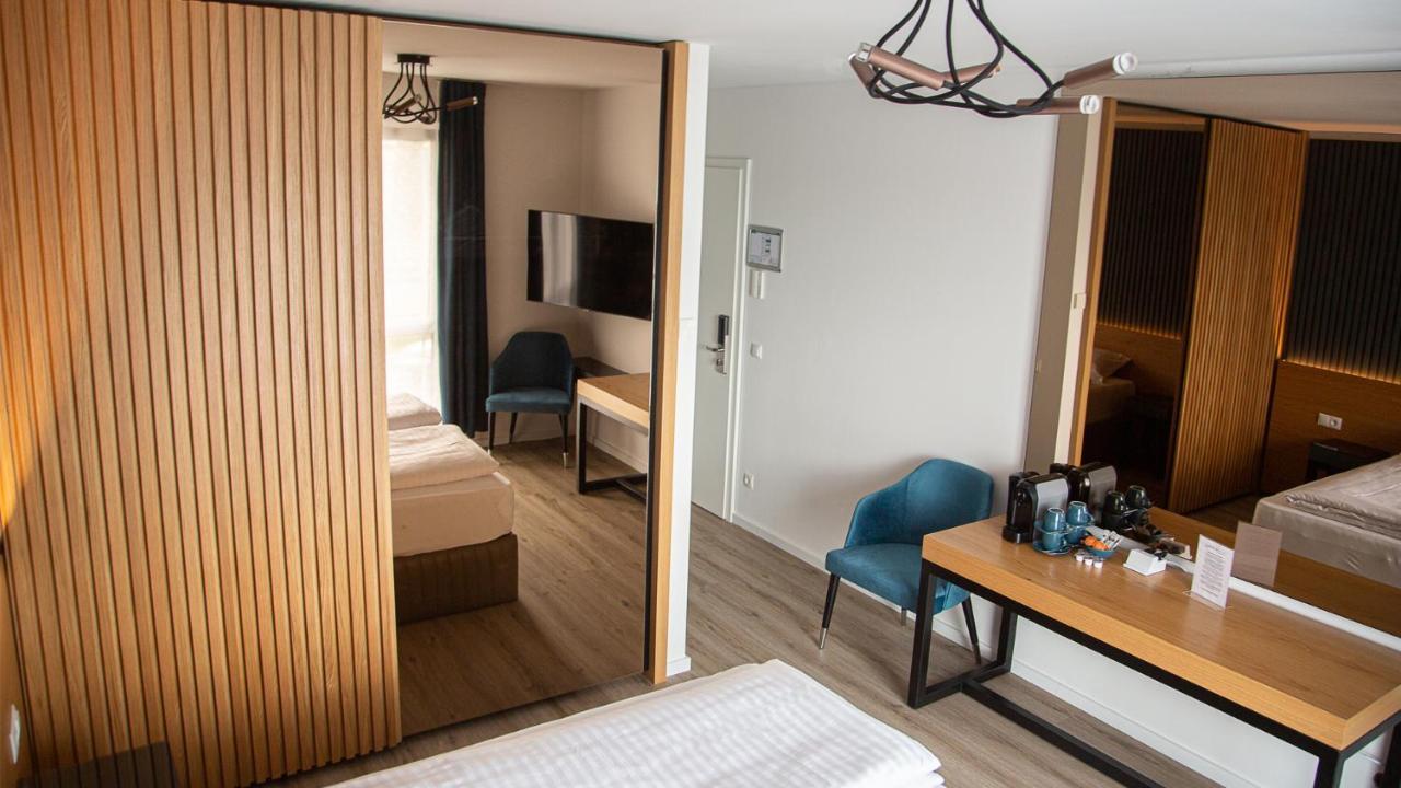 Rheinapart Hotel Und Boardinghouse Борнхайм Экстерьер фото